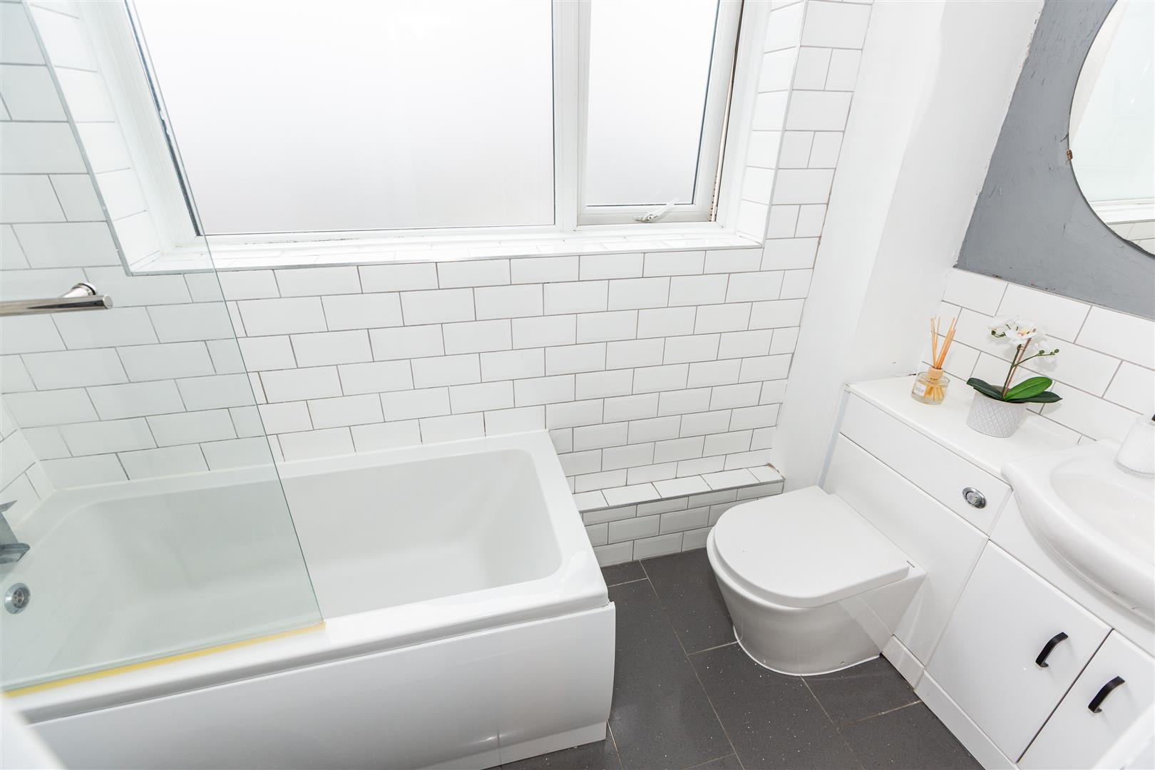 Vivian Street, Swansea, SA1 2LW